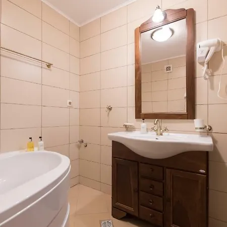 Colina Marei Apartment *