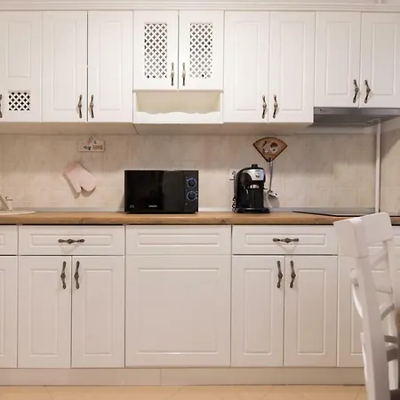 Colina Marei Apartment *